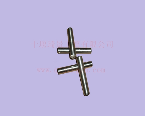 丁字壓板導(dǎo)桿123558_東風(fēng)康明斯/cummins NT855發(fā)動(dòng)機(jī)配件