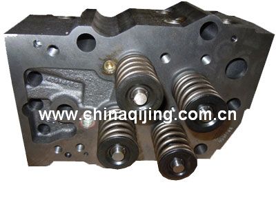 康明斯發(fā)動(dòng)機(jī)KTA19缸蓋總成-3021692