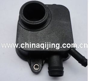 東風(fēng)配件 東風(fēng)汽車配件 東風(fēng)天龍前四后四配件 L機(jī)呼吸器室 4935078L